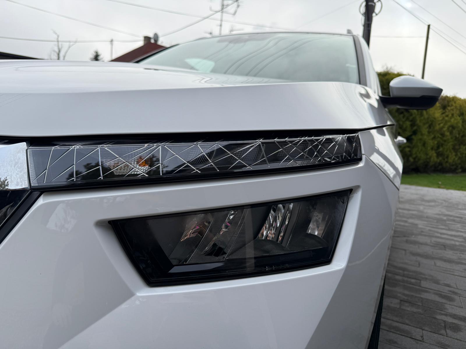 
								Škoda Kamiq 1.0 TSI Active full									