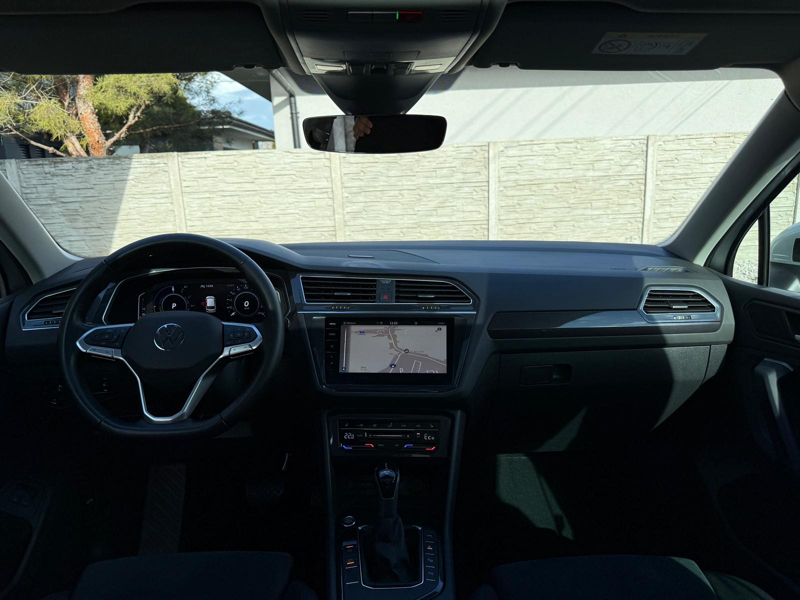 
								Volkswagen Tiguan 1.4 TSI eHybrid 245k Elegance DSG full									