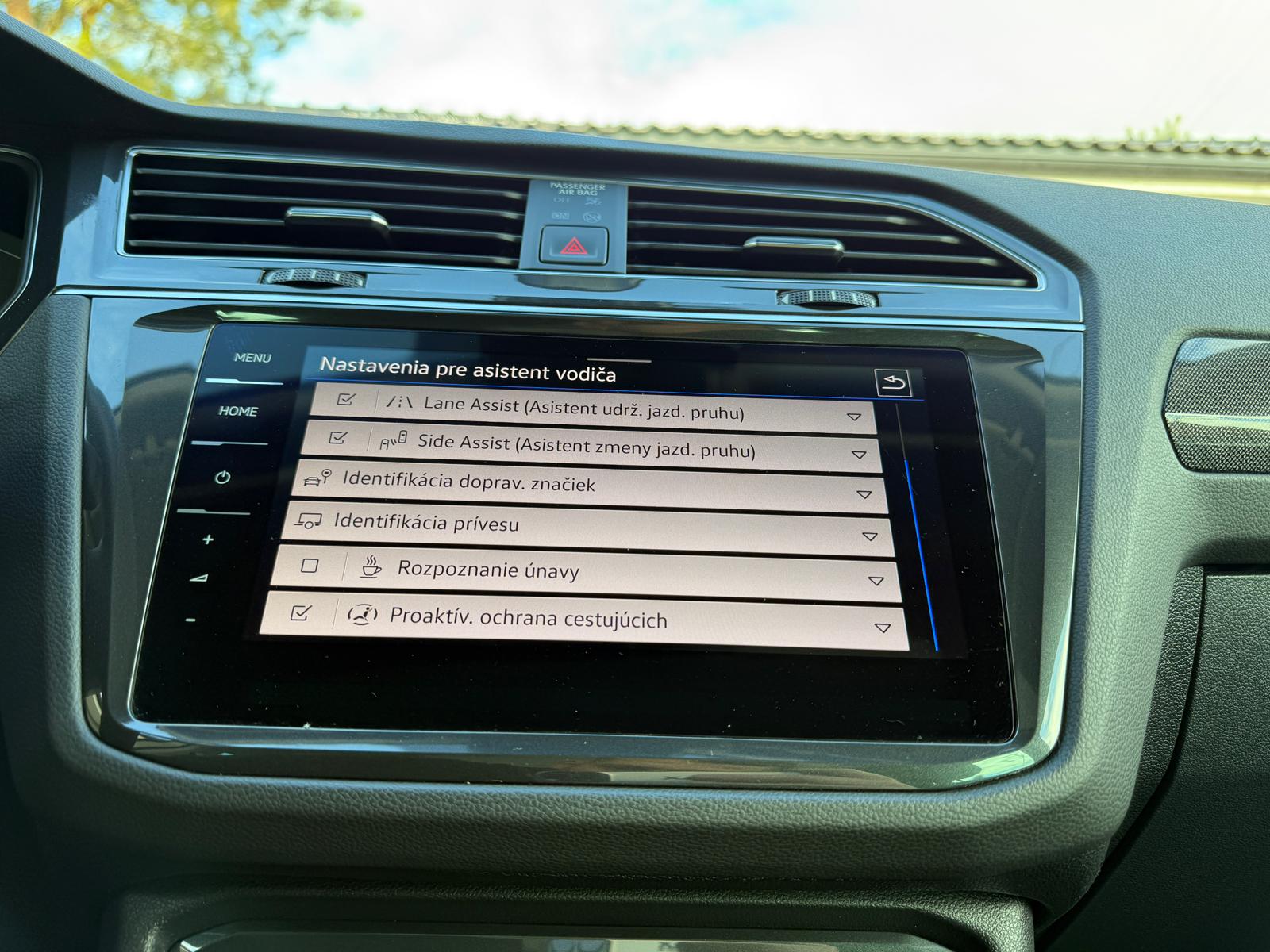 
								Volkswagen Tiguan 1.4 TSI eHybrid 245k Elegance DSG full									