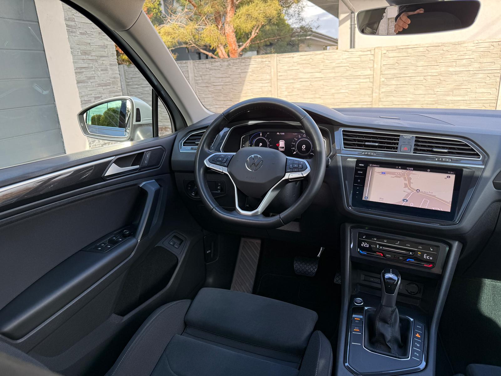 
								Volkswagen Tiguan 1.4 TSI eHybrid 245k Elegance DSG full									