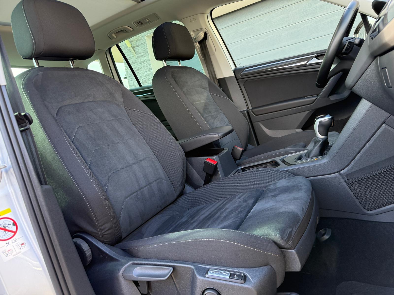 
								Volkswagen Tiguan 1.4 TSI eHybrid 245k Elegance DSG full									