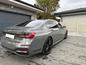 BMW Rad 7 750Li xDrive A/T