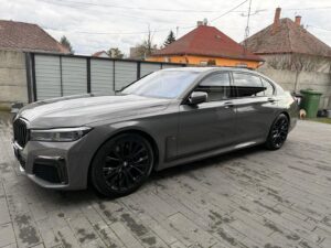 BMW Rad 7 750Li xDrive A/T