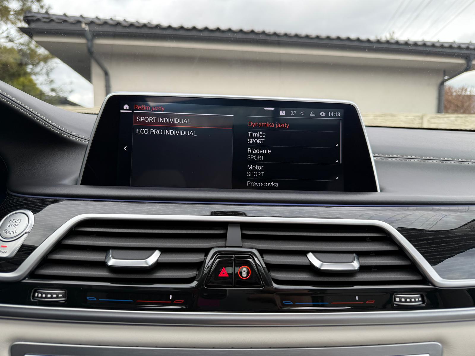 
								BMW Rad 7 750Li xDrive A/T full									