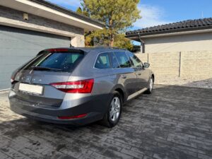 Škoda Superb Combi 2.0 TDI SCR Ambition DSG