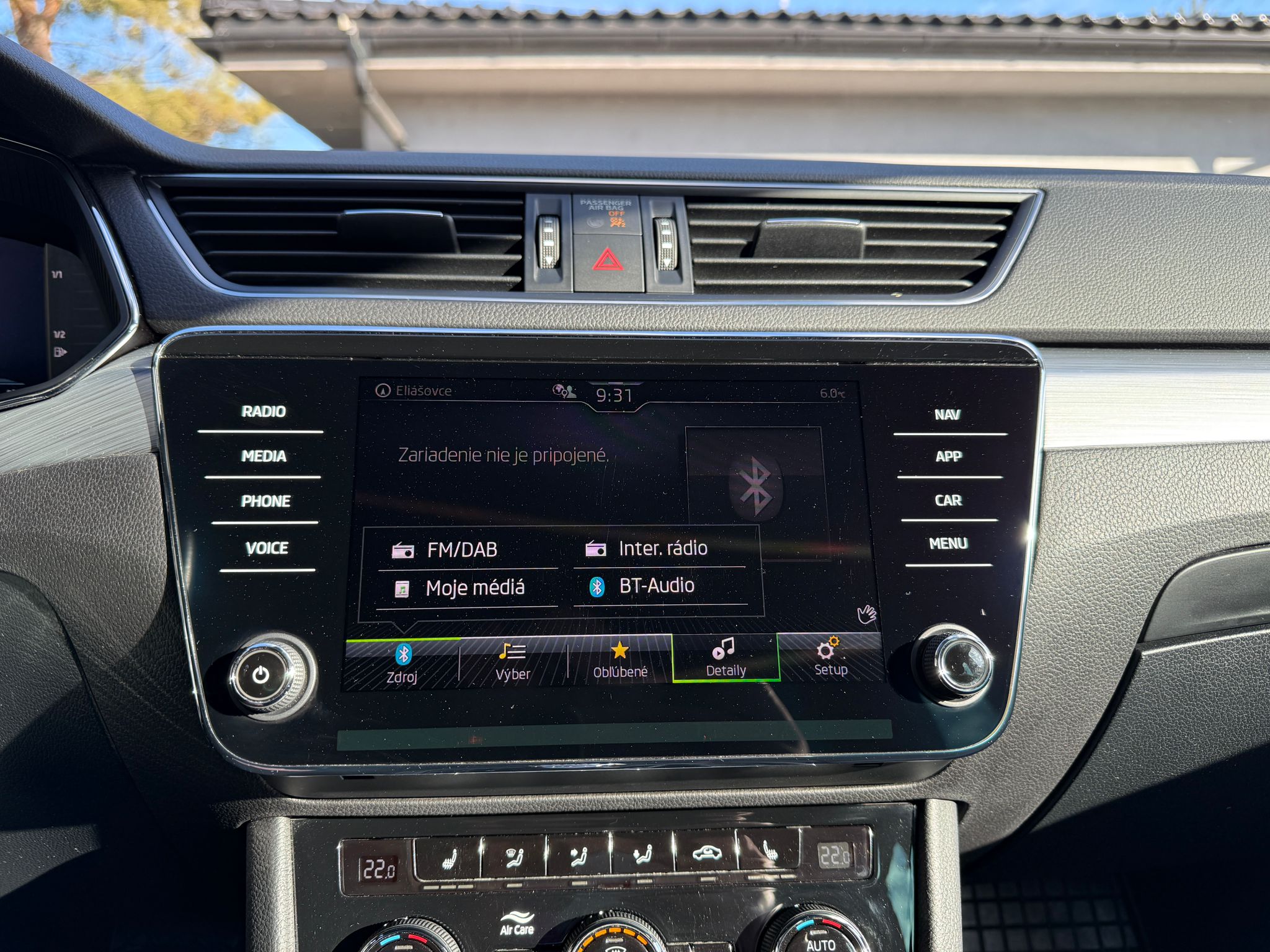
								Škoda Superb Combi 2.0 TDI SCR Ambition DSG full									