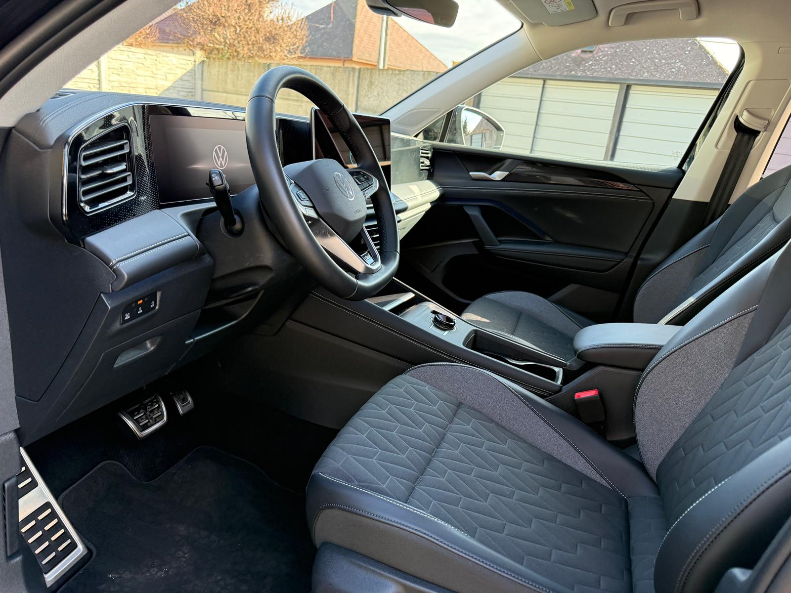 
								Volkswagen Tiguan 2.0 TDI Life DSG full									