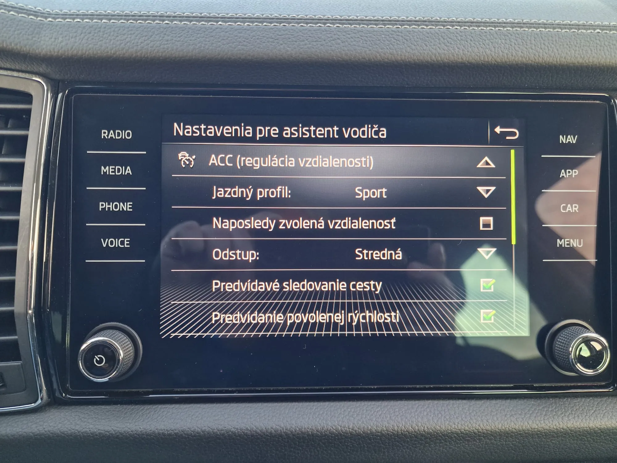 
								Škoda Kodiaq 2.0 TDI SCR EVO Style DSG full									