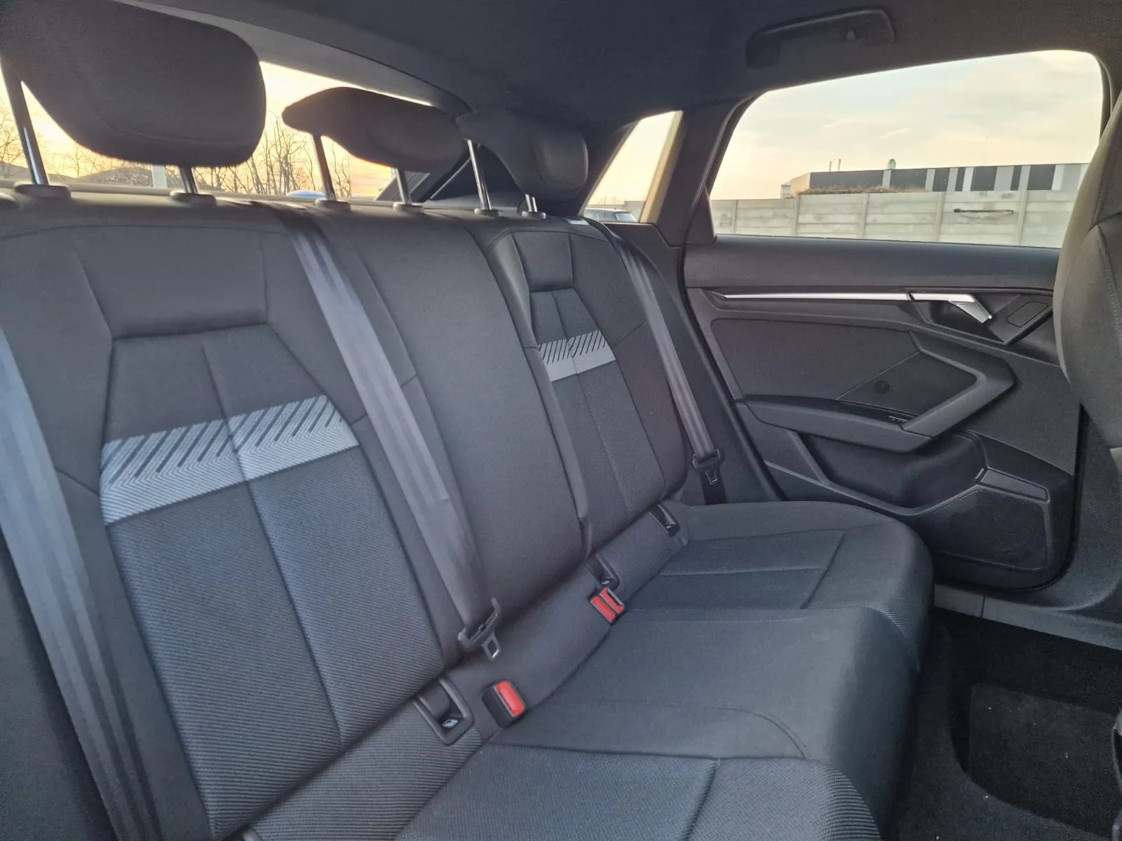 
								AUDI A3 35 1.5TFSi mHEV Advanced S-tronic full									