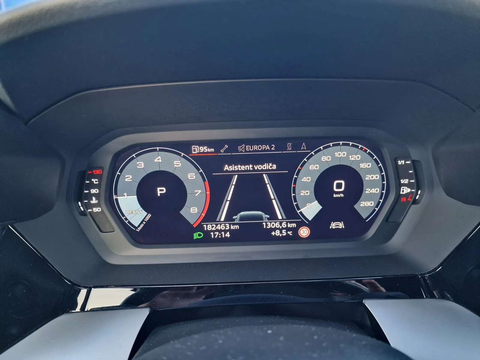 
								AUDI A3 35 1.5TFSi mHEV Advanced S-tronic full									