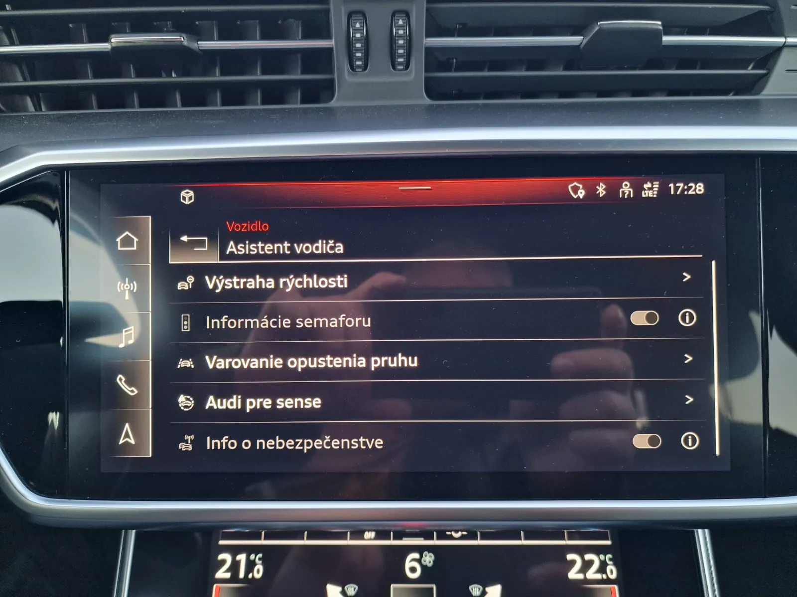 
								Audi A6 40 2.0 TDI mHEV Basis quattro S tronic full									