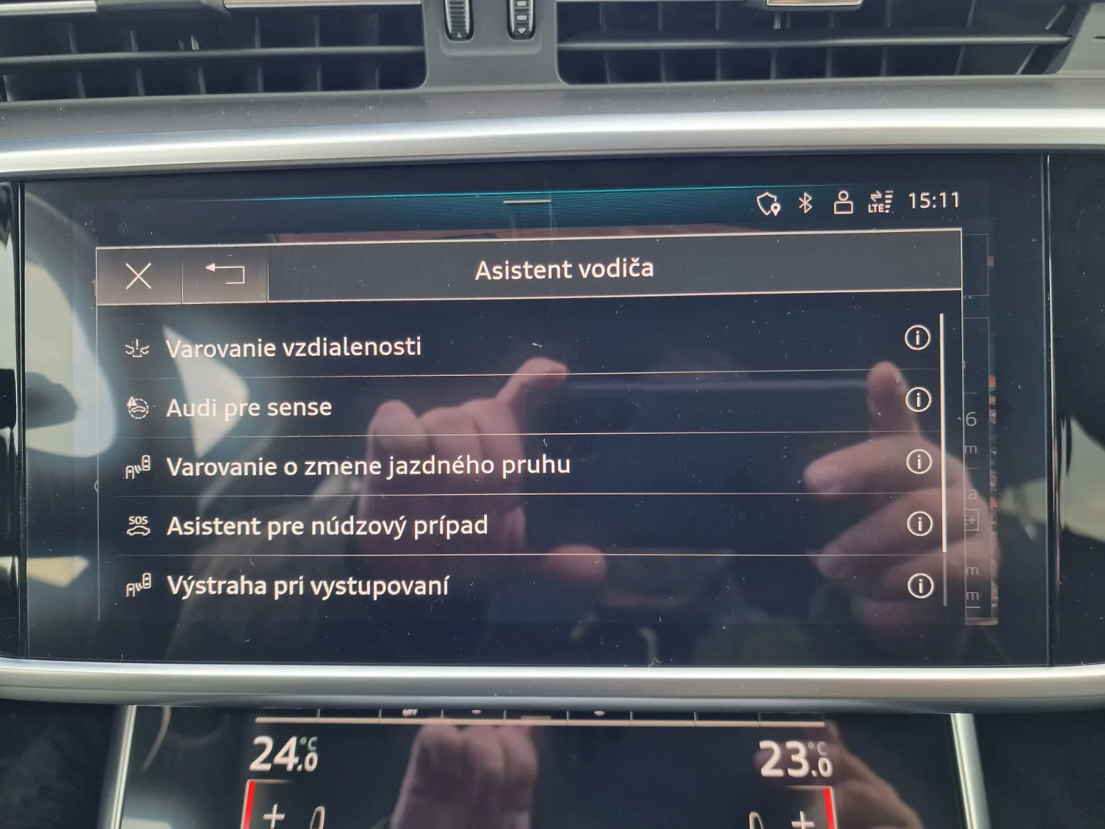 
								Audi A6 Avant 40 2.0 TDI mHEV Basis quattro S tronic full									