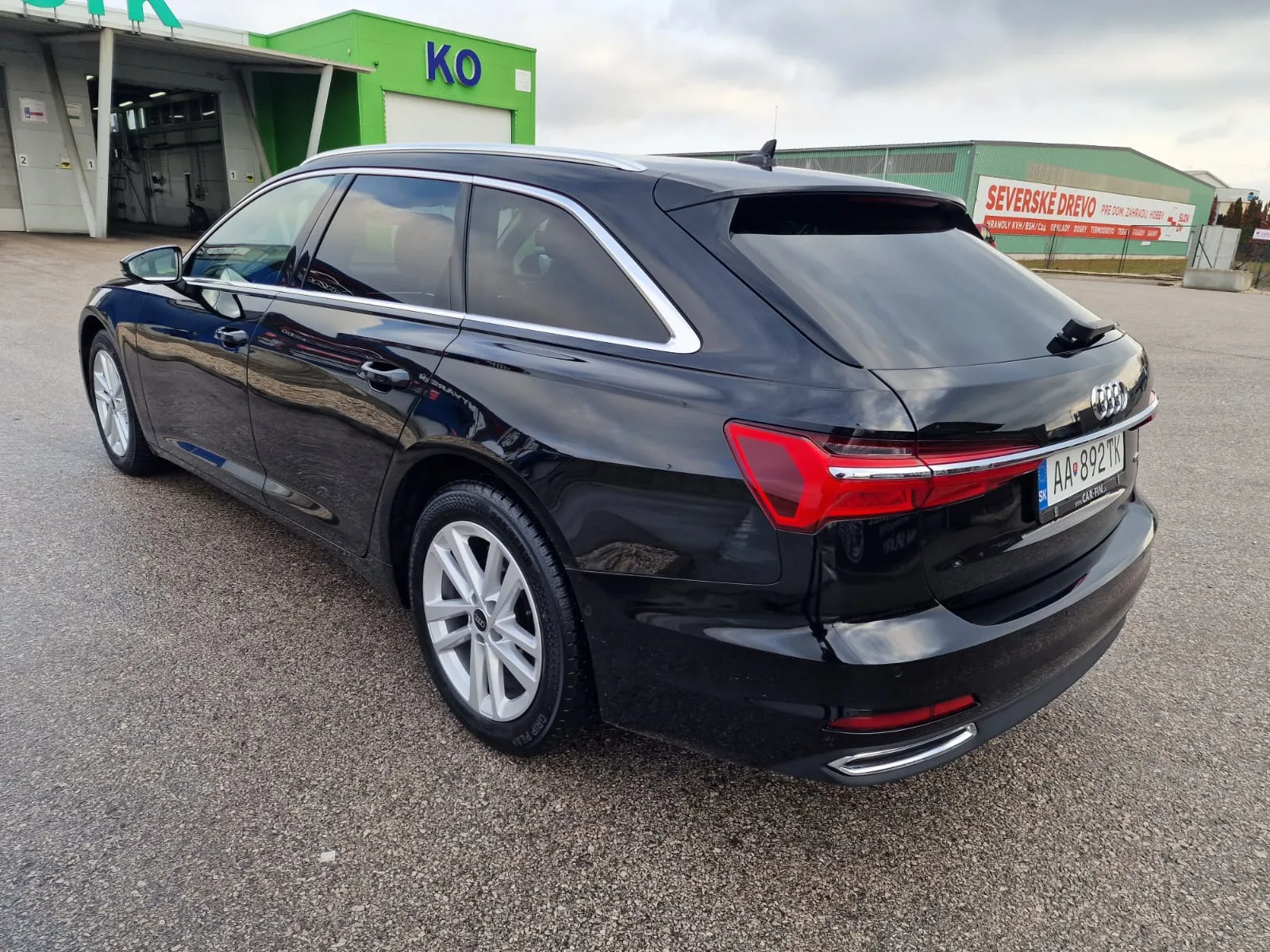 
								Audi A6 Avant 40 2.0 TDI mHEV Basis quattro S tronic full									