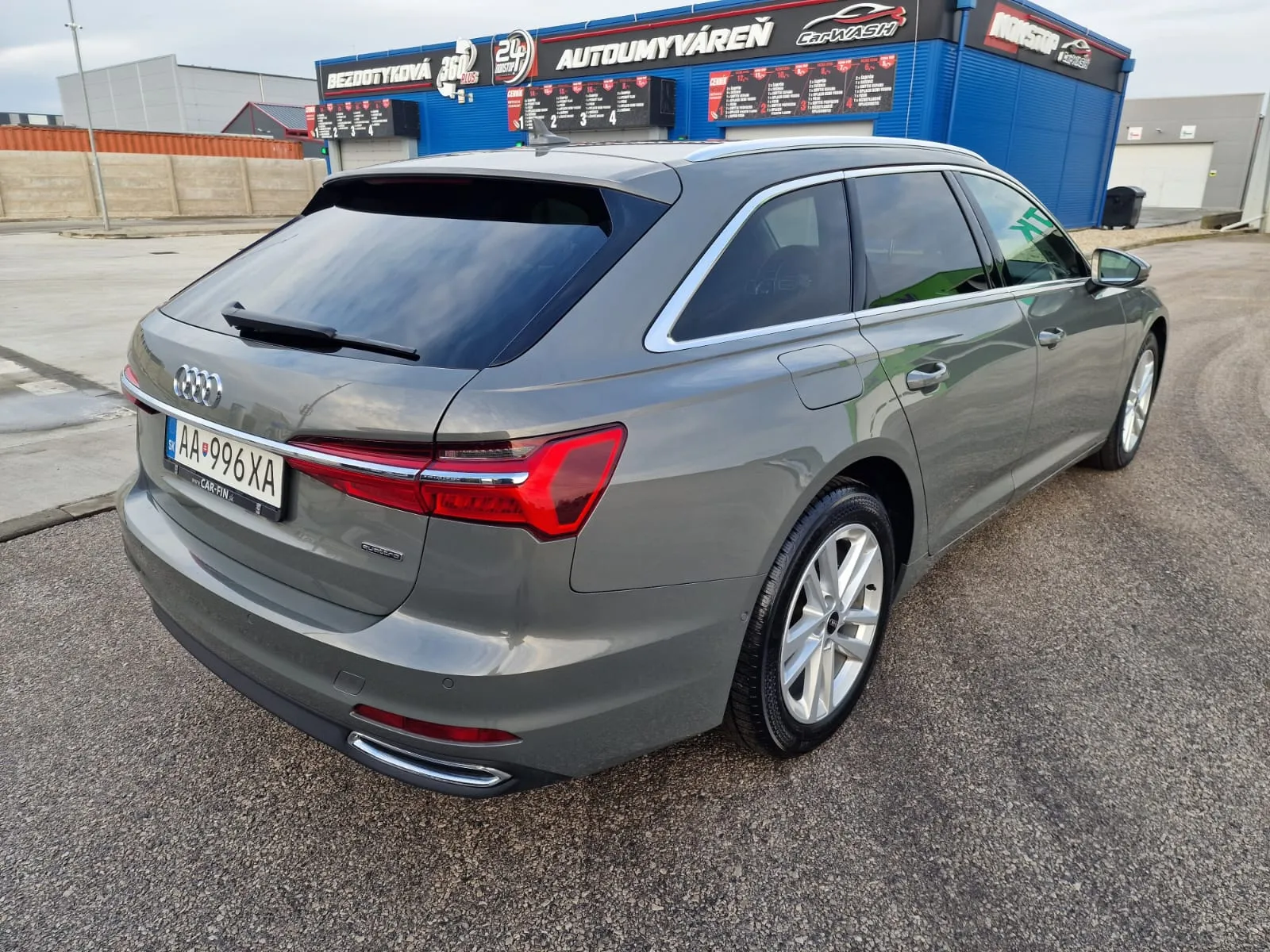 
								Audi A6 Avant 40 2.0 TDI mHEV Basis quattro S tronic full									