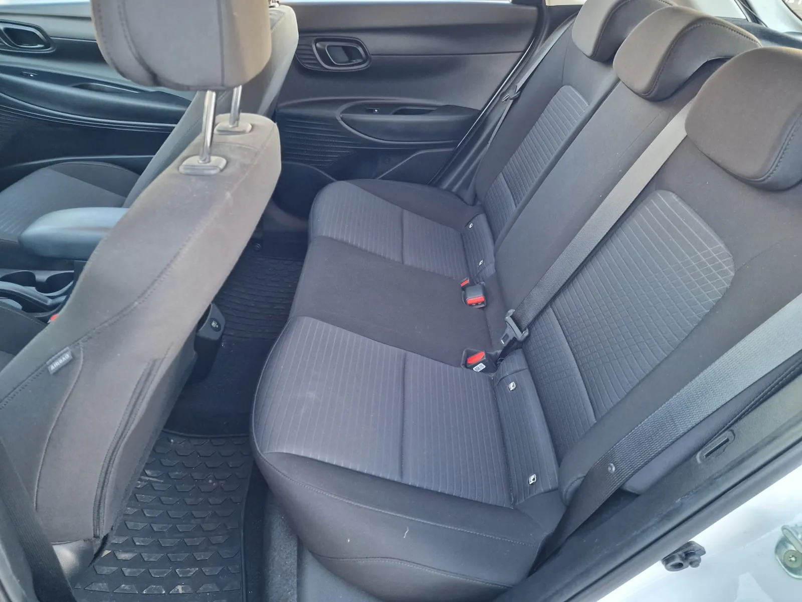 
								Hyundai i20 1.0 T-GDi Family A/T full									