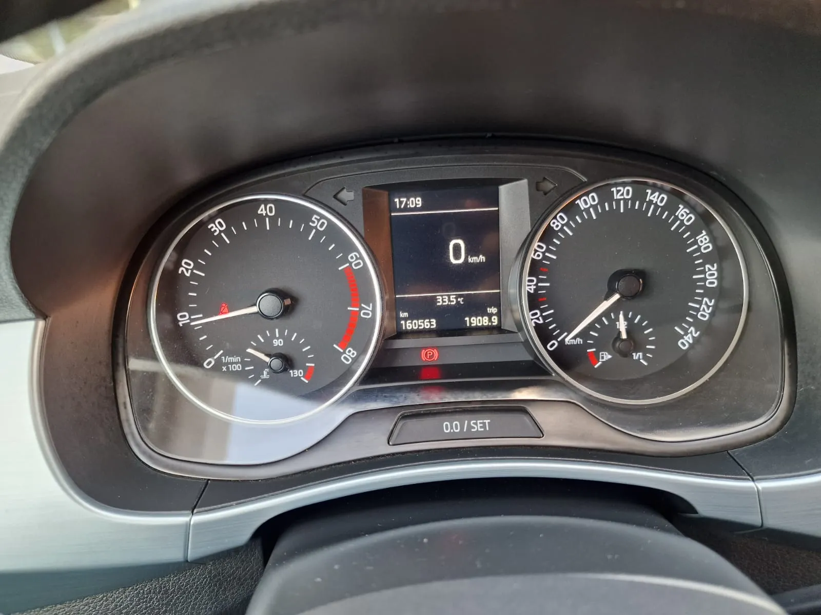 
								Škoda Fabia Combi 1.2 TSI 110k Ambition full									