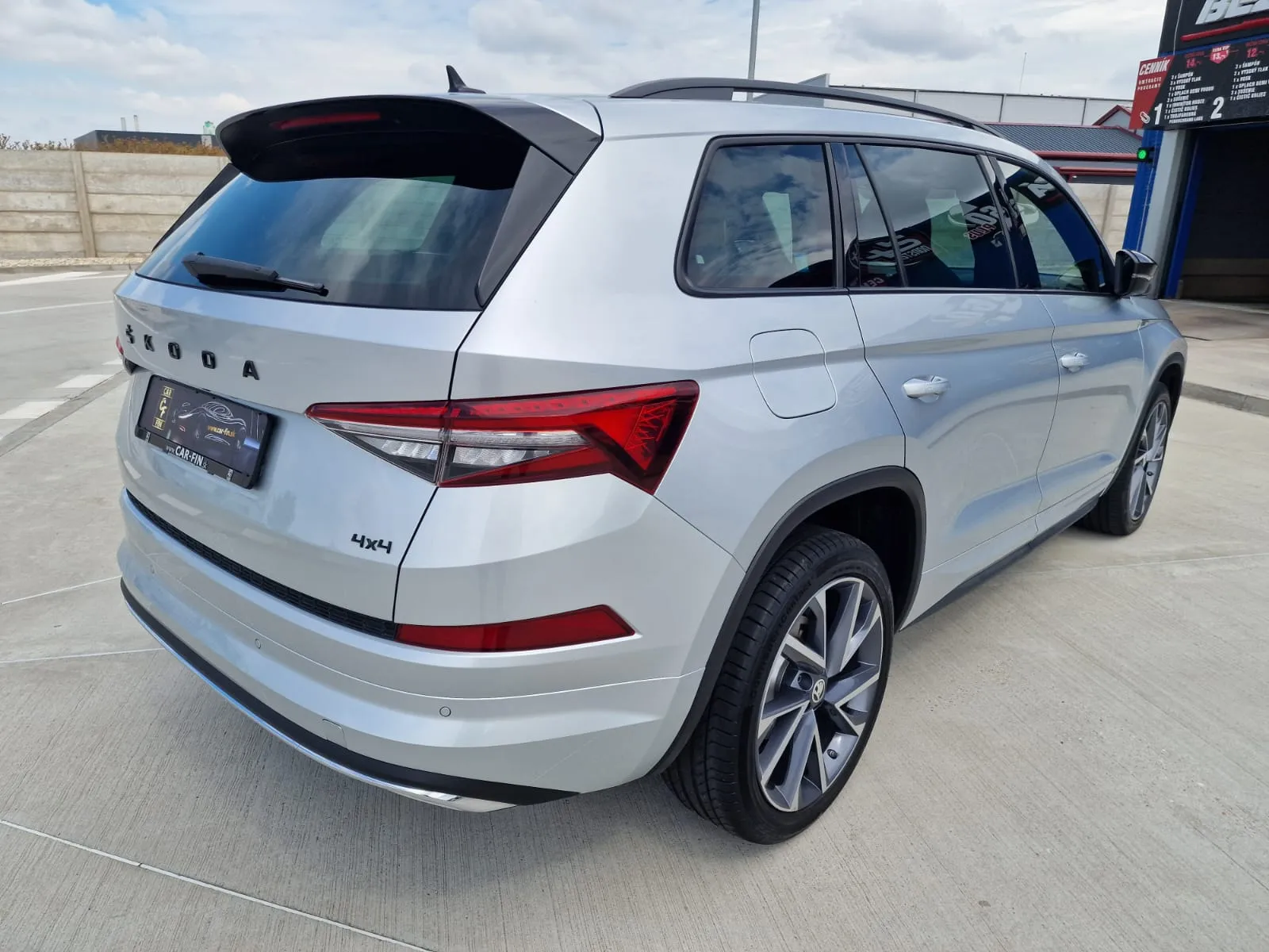 
								Škoda Kodiaq 2.0 TDI SCR EVO 200 Sportline 4×4 DSG full									