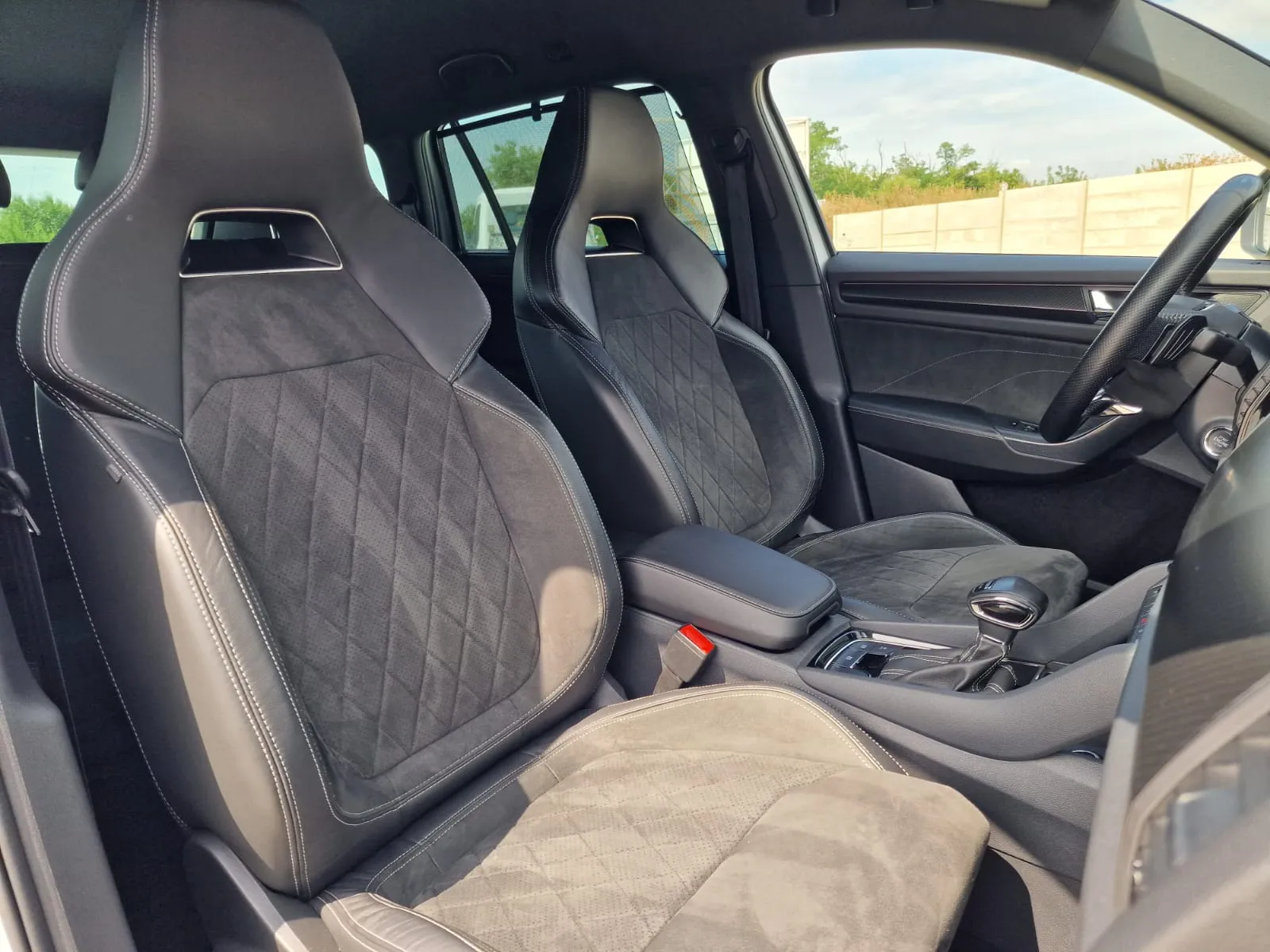 
								Škoda Kodiaq 2.0 TDI SCR EVO 200 Sportline 4×4 DSG full									