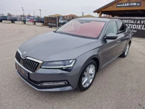 Škoda Superb 2.0 TDI SCR Style DSG