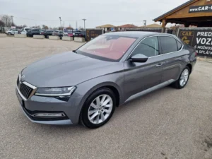 Škoda Superb 2.0 TDI SCR Style DSG