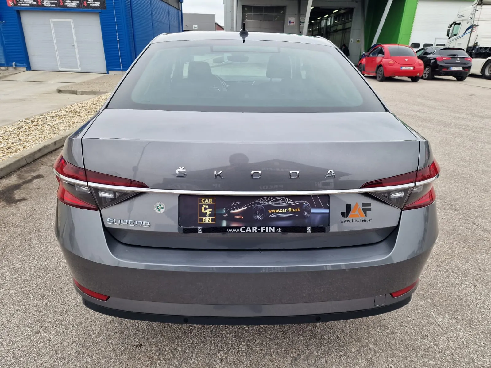 
								Škoda Superb 2.0 TDI SCR Style DSG full									