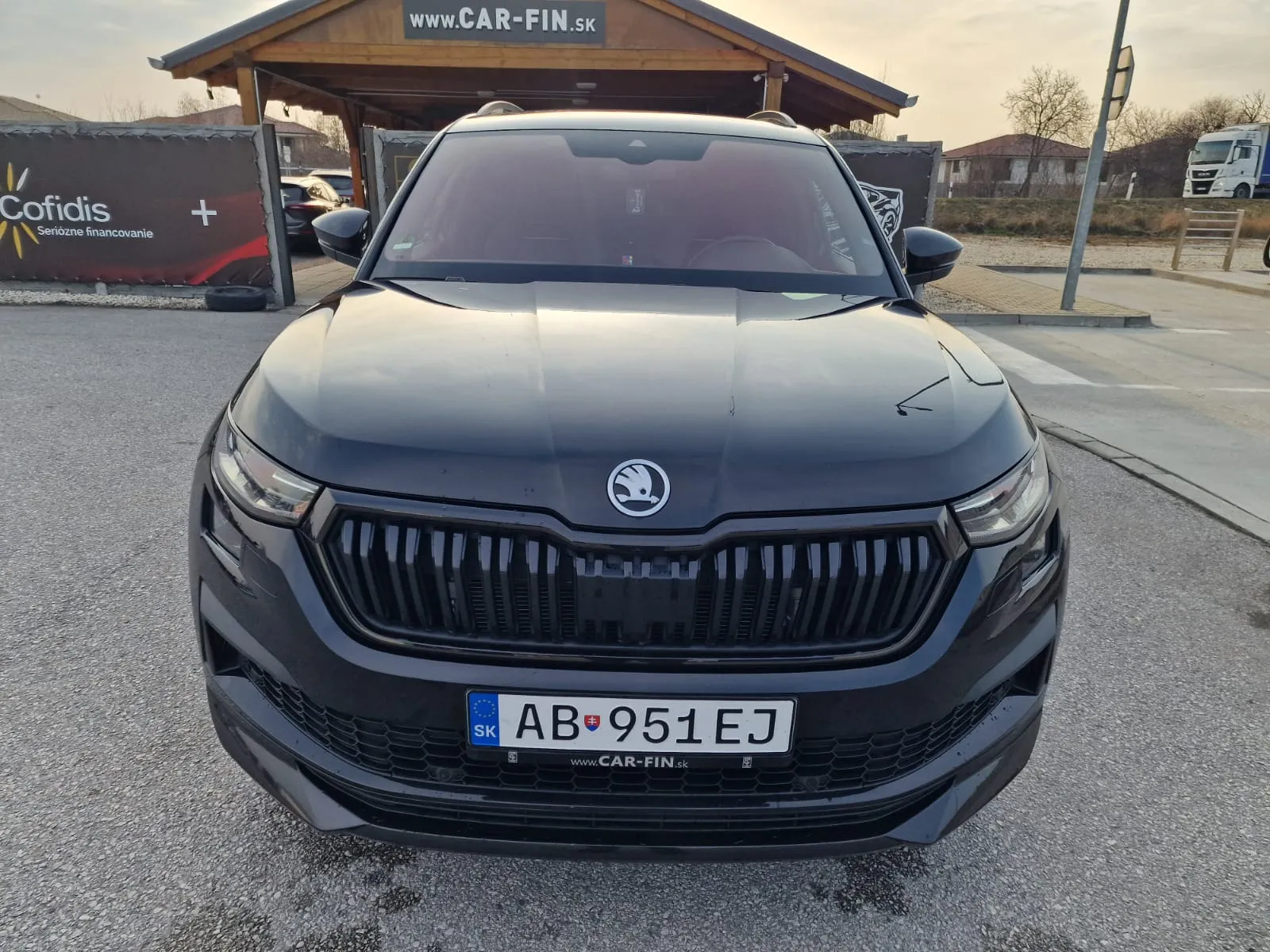 
								Škoda Kodiaq 2.0TDi SCR EVO 200 Sportline 4X4 DSG full									