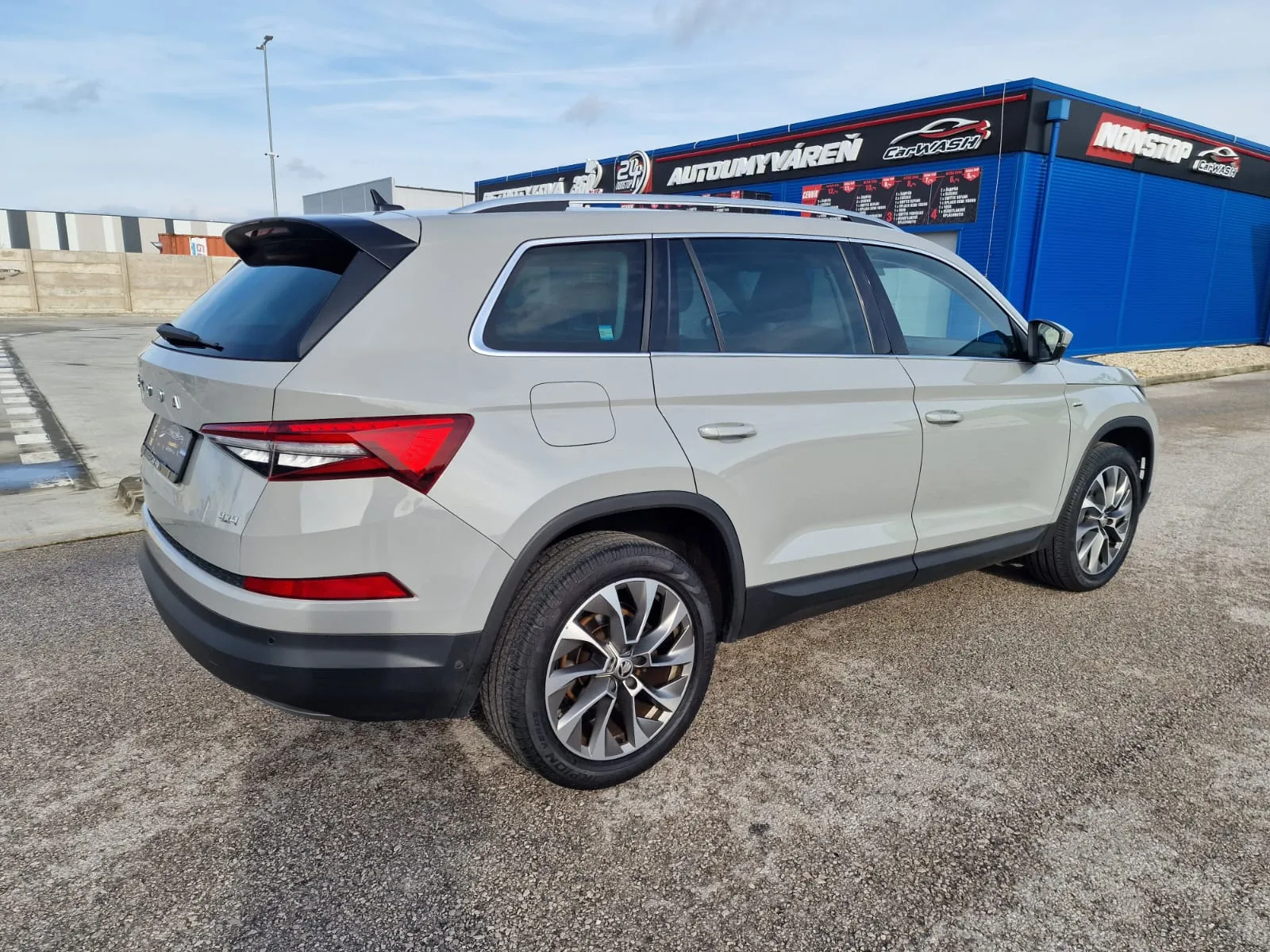 
								Škoda Kodiaq 2.0 TDI SCR CLEVER 4×4 DSG 7 – miestny full									