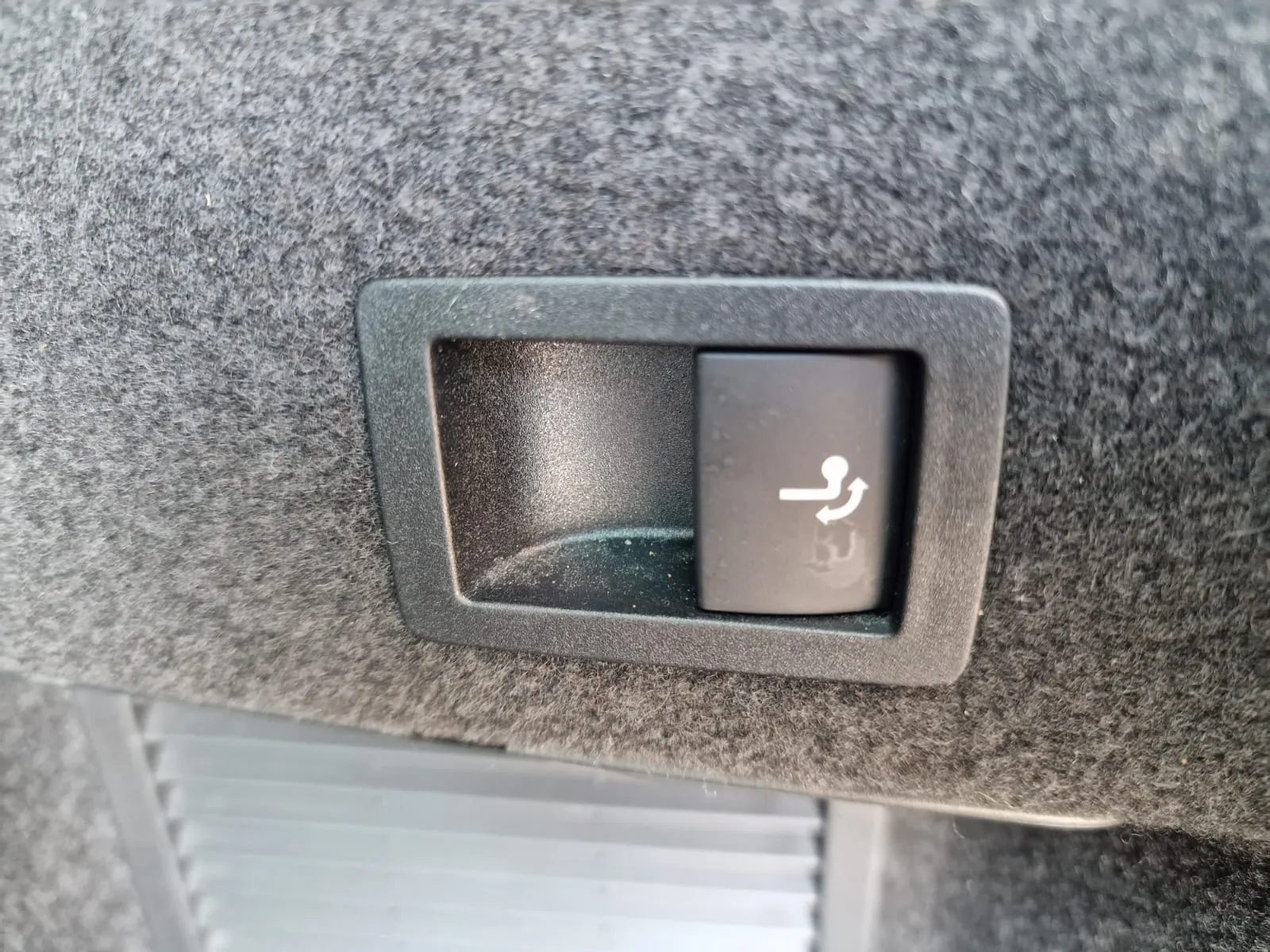 
								Škoda Kodiaq 2.0 TDI SCR CLEVER 4×4 DSG 7 – miestny full									