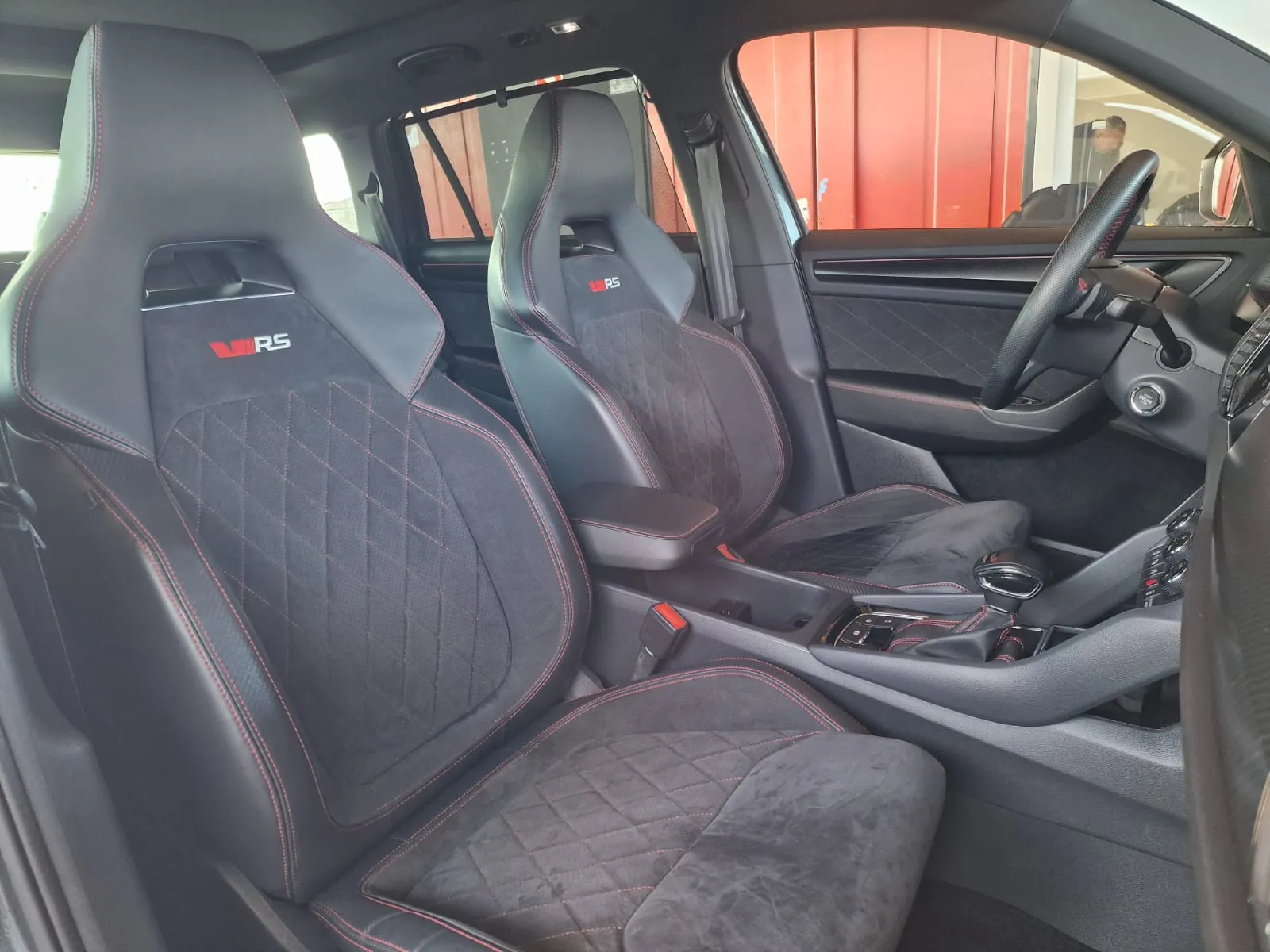 
								Škoda Kodiaq 2.0 TDI SCR RS DSG 4×4 full									