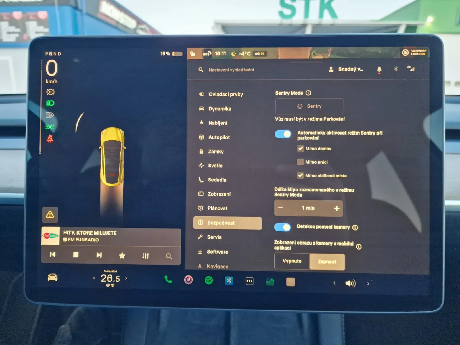
								Tesla Model Y LONG RANGE DUAL MOTOR full									
