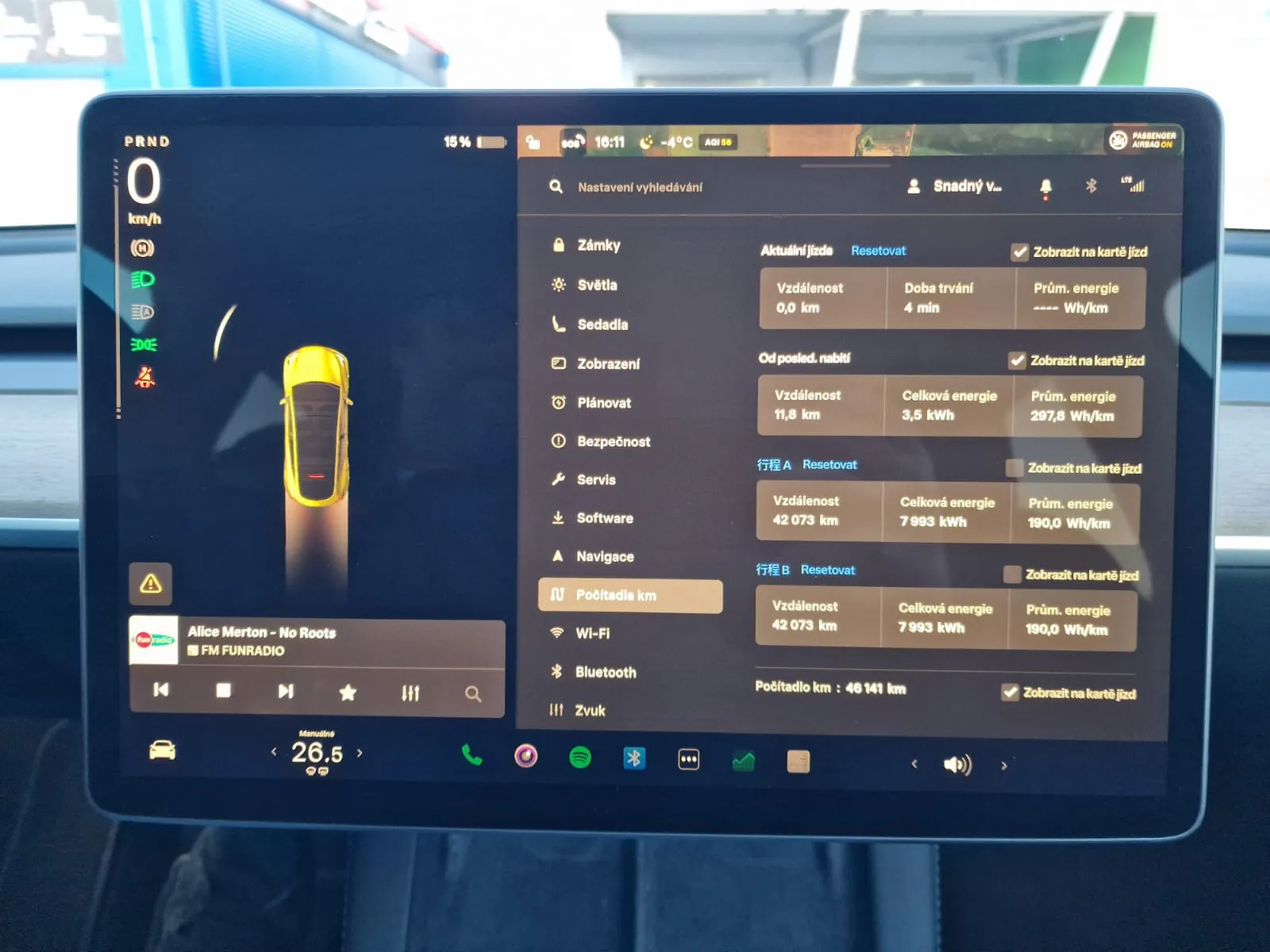 
								Tesla Model Y LONG RANGE DUAL MOTOR full									