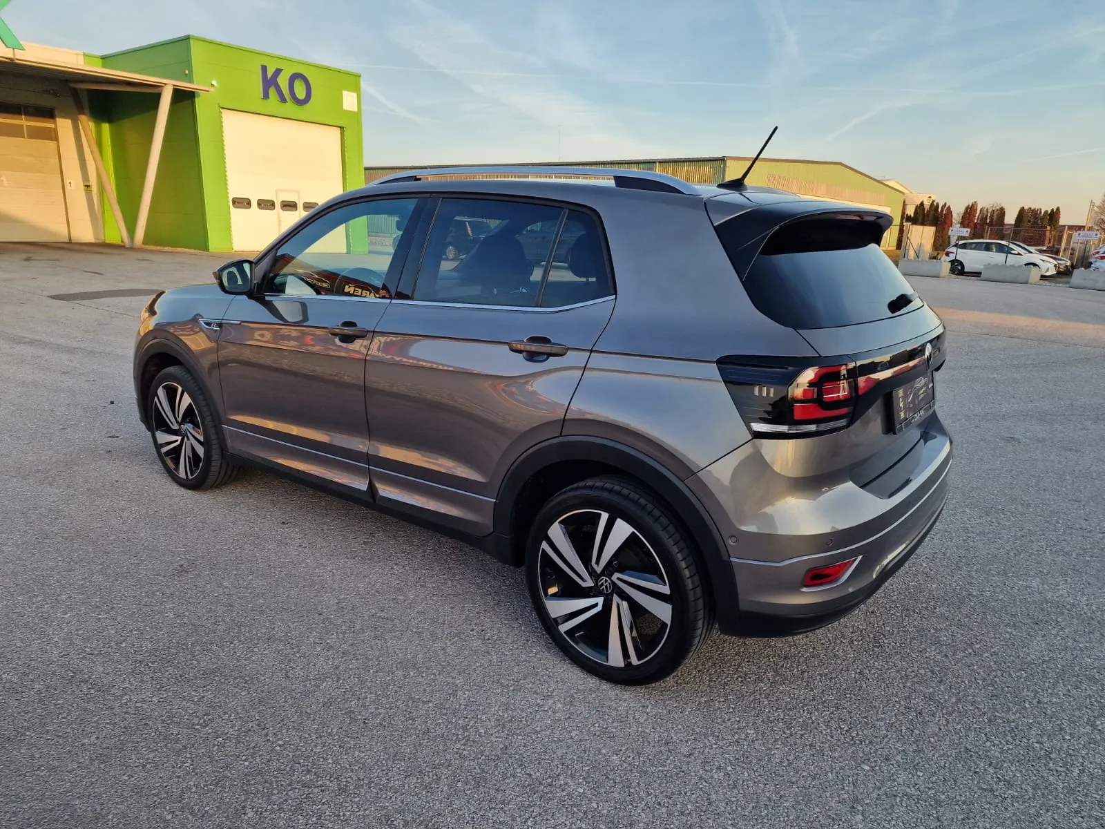
								Volkswagen T-Cross 1.6TDi Style DSG full									