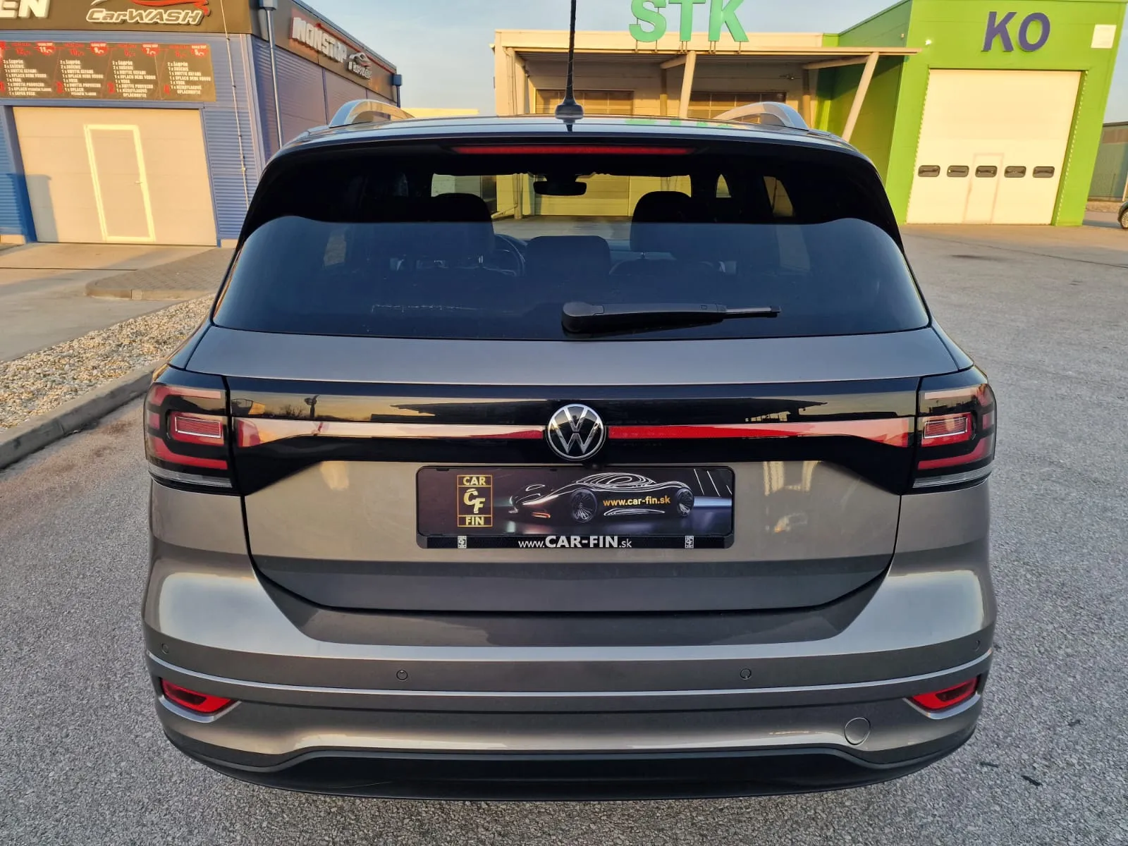 
								Volkswagen T-Cross 1.6TDi Style DSG full									