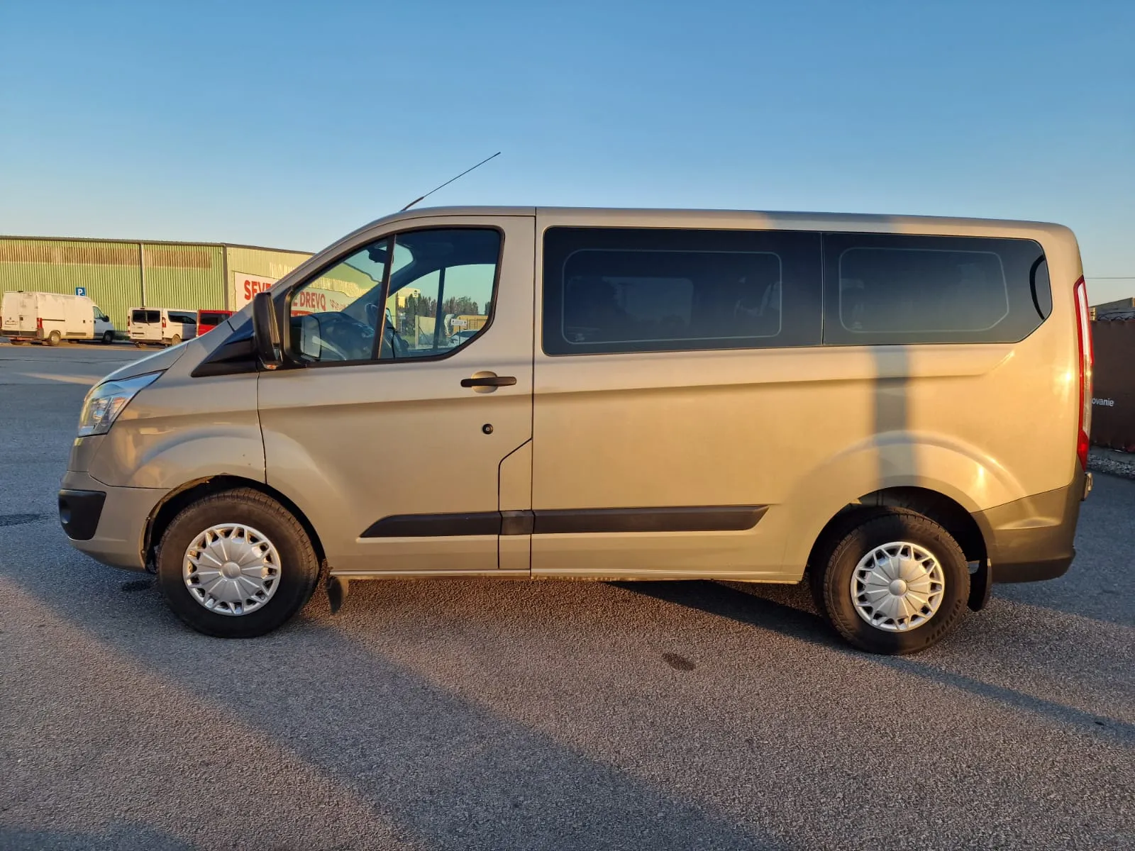 
								FORD Transit Custom 2.2 TDCi Ambiente L1H1 T310 125k full									
