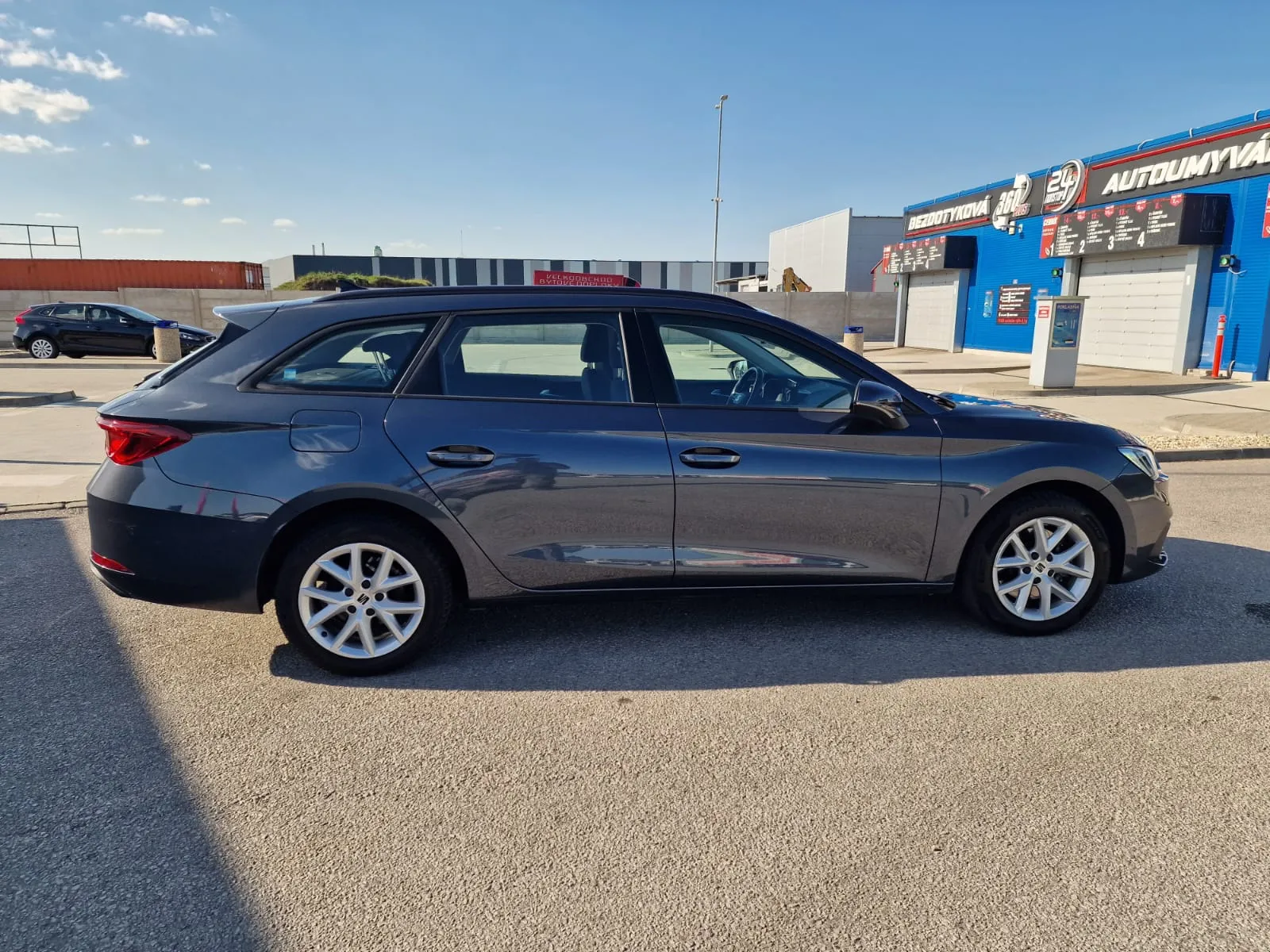 
								Seat Leon Sportstourer 2.0 TDI 150 Style DSG full									