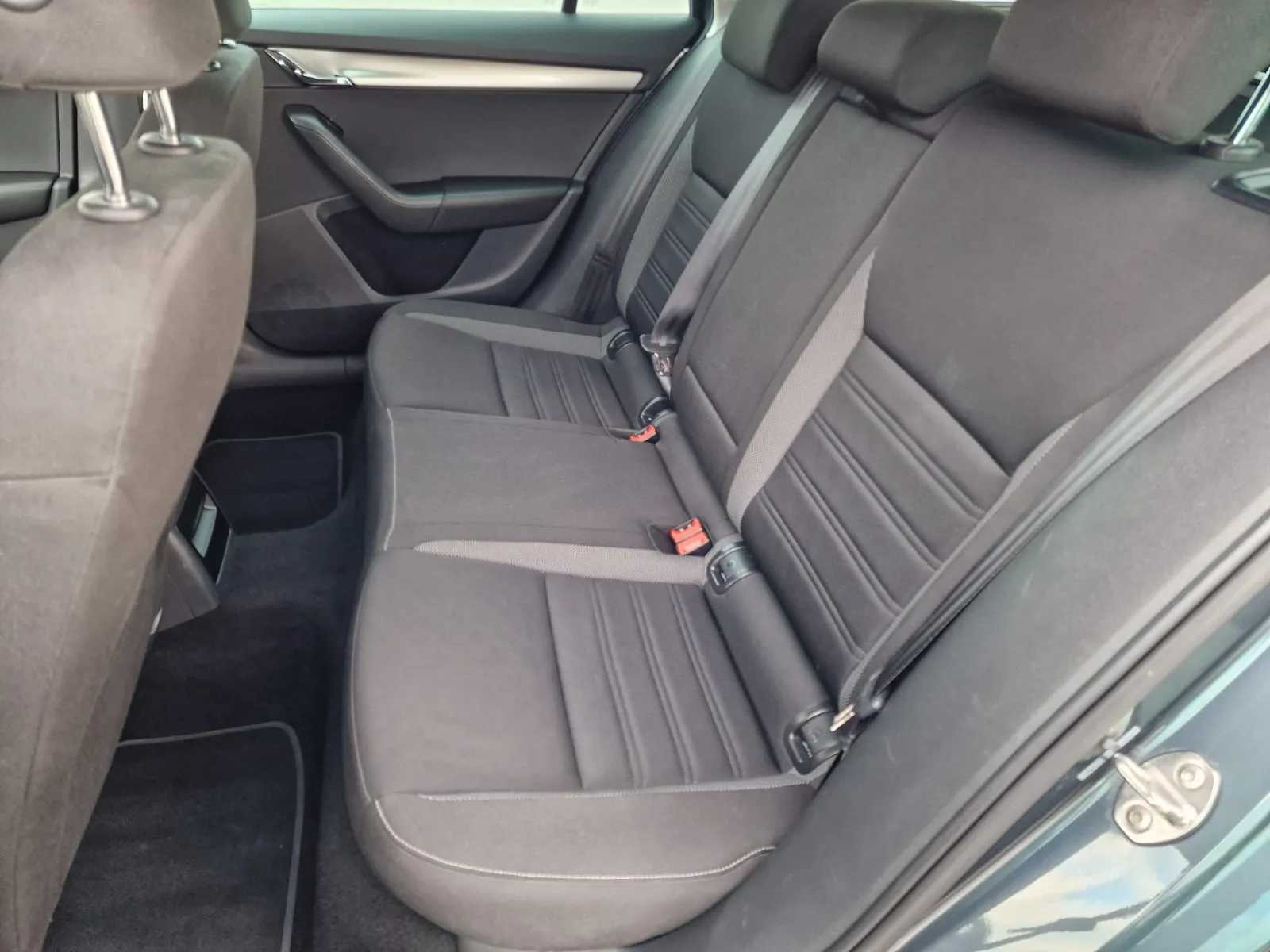 
								Škoda Octavia Combi 1.6 TDI 115k Style DSG full									