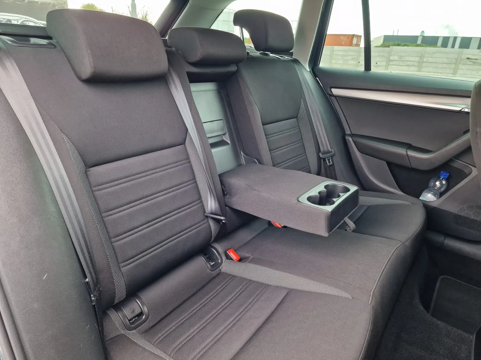 
								Škoda Octavia Combi 1.6 TDI 115k Style DSG full									