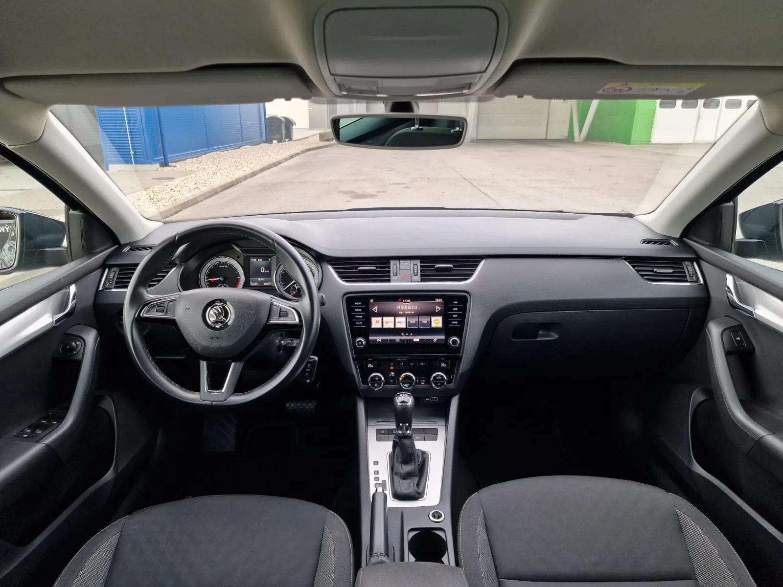 
								Škoda Octavia Combi 1.6 TDI 115k Style DSG full									